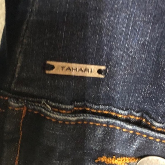 Tahari Denim Trucker Jacket with Detachable White Faux Fur Collar Size S* wom721 - Picture 9 of 10